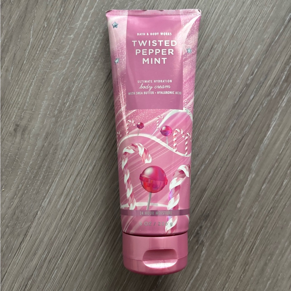 Bath & Body Works Twisted Peppermint Pink Body Cream (brand new sealed)
